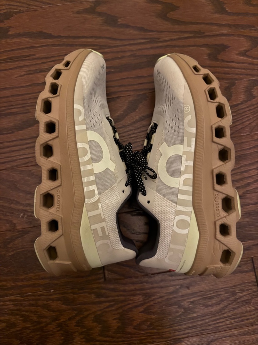 Light Beige Athletic Sneakers with Brown Honeycomb Sole - Men
